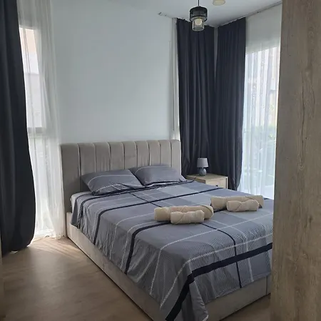 Luxury Two-bedroom At Four Seasons Life